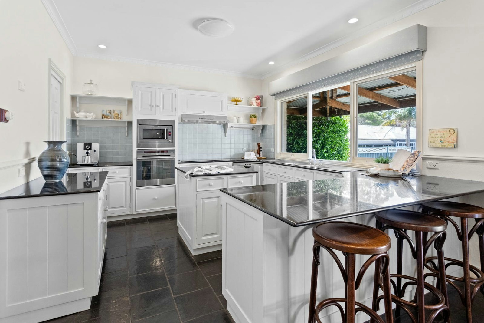 19 Bartlett Street, Frankston South, 3199