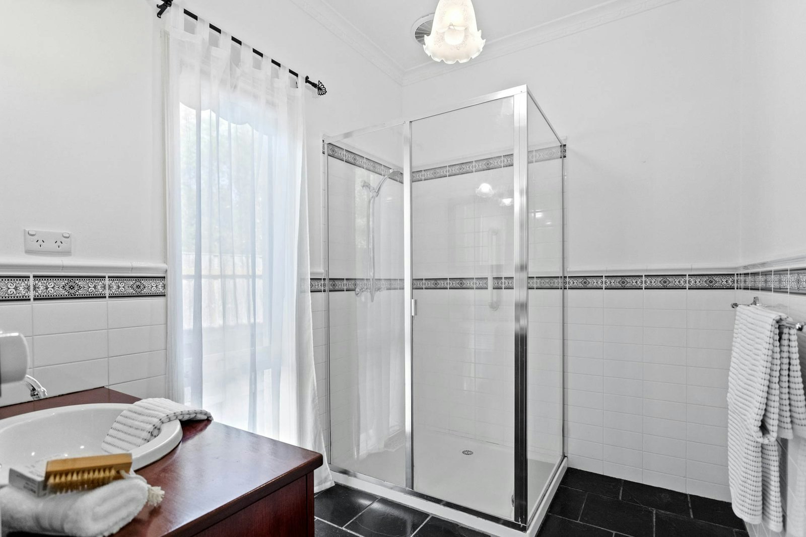 19 Bartlett Street, Frankston South, 3199