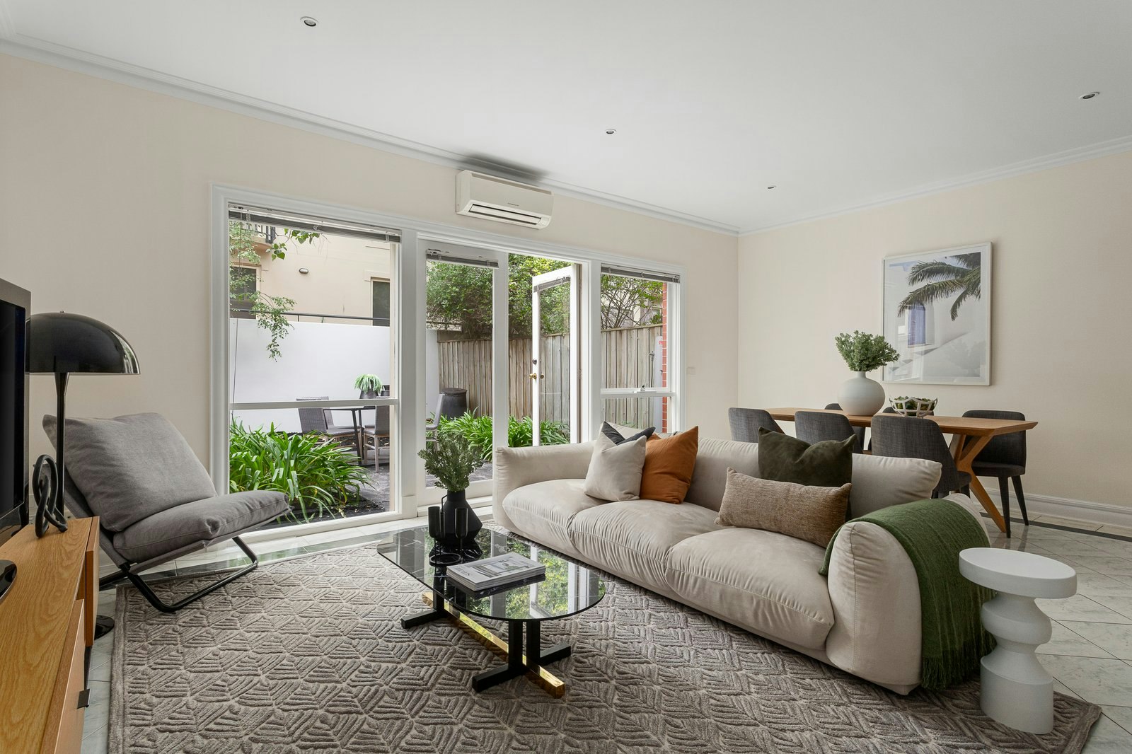 15 Continental Way, Prahran, 3181