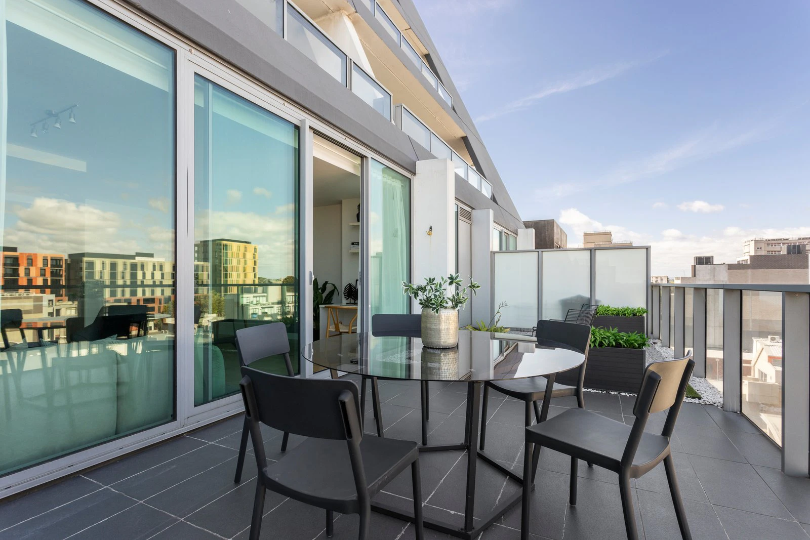 613/15 Clifton Street, Prahran, 3181