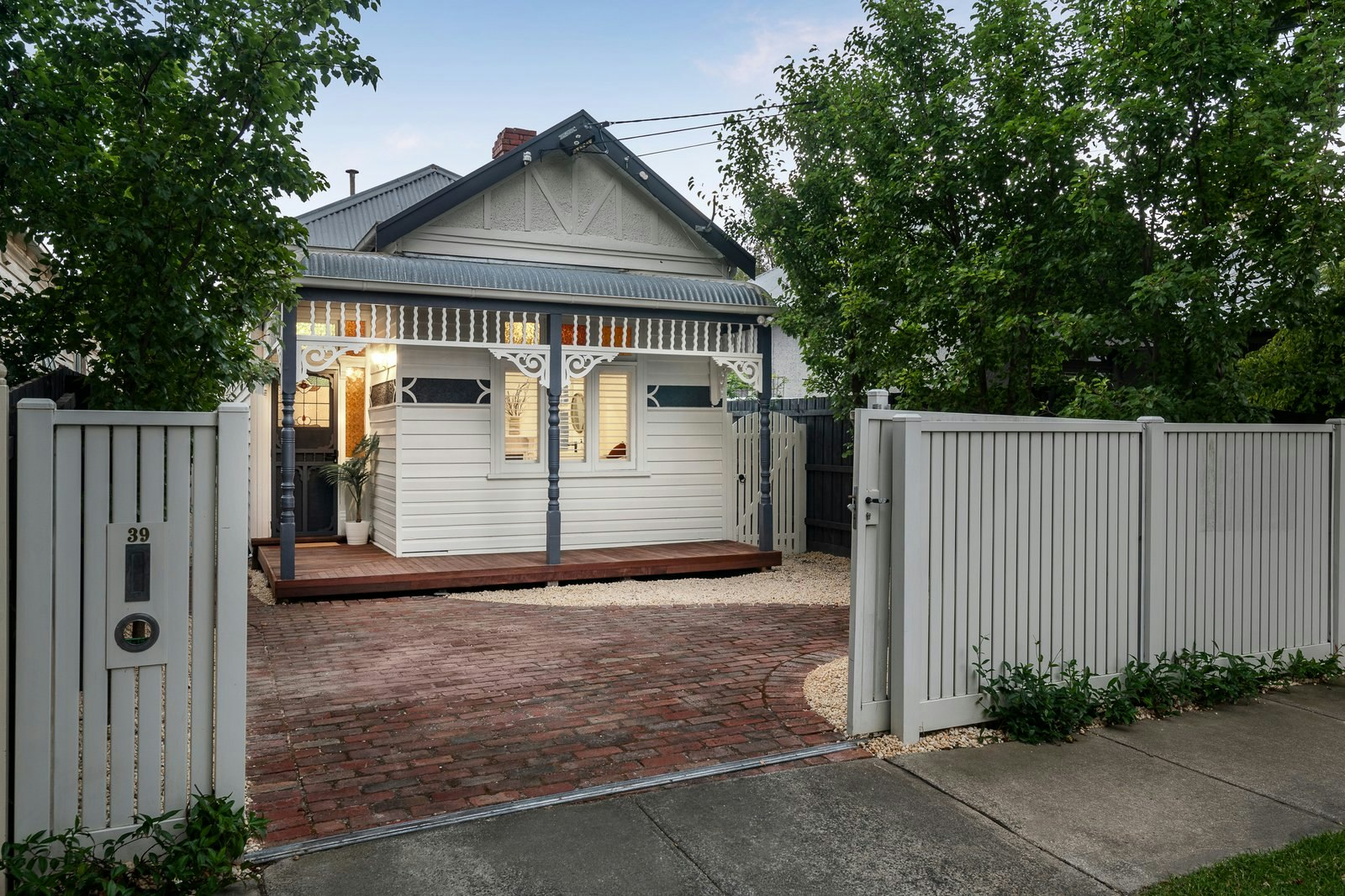 39 Ardrie Road, Malvern East, 3145