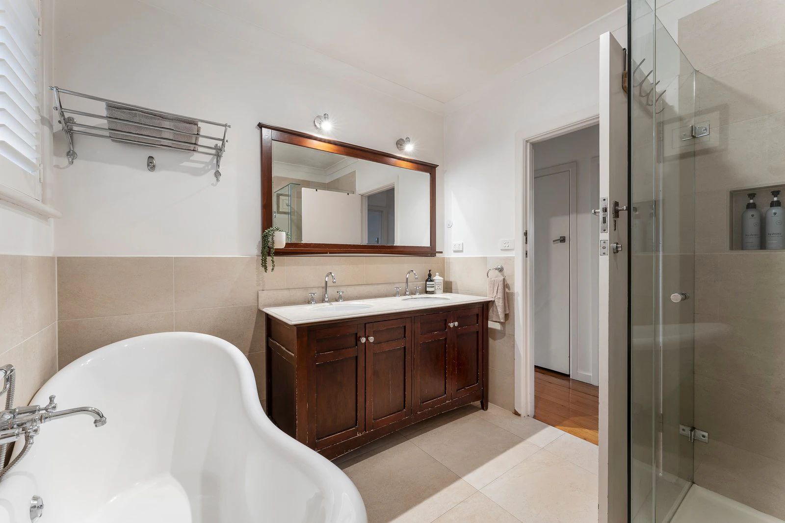 37 Spruzen Avenue, Kew East, 3102