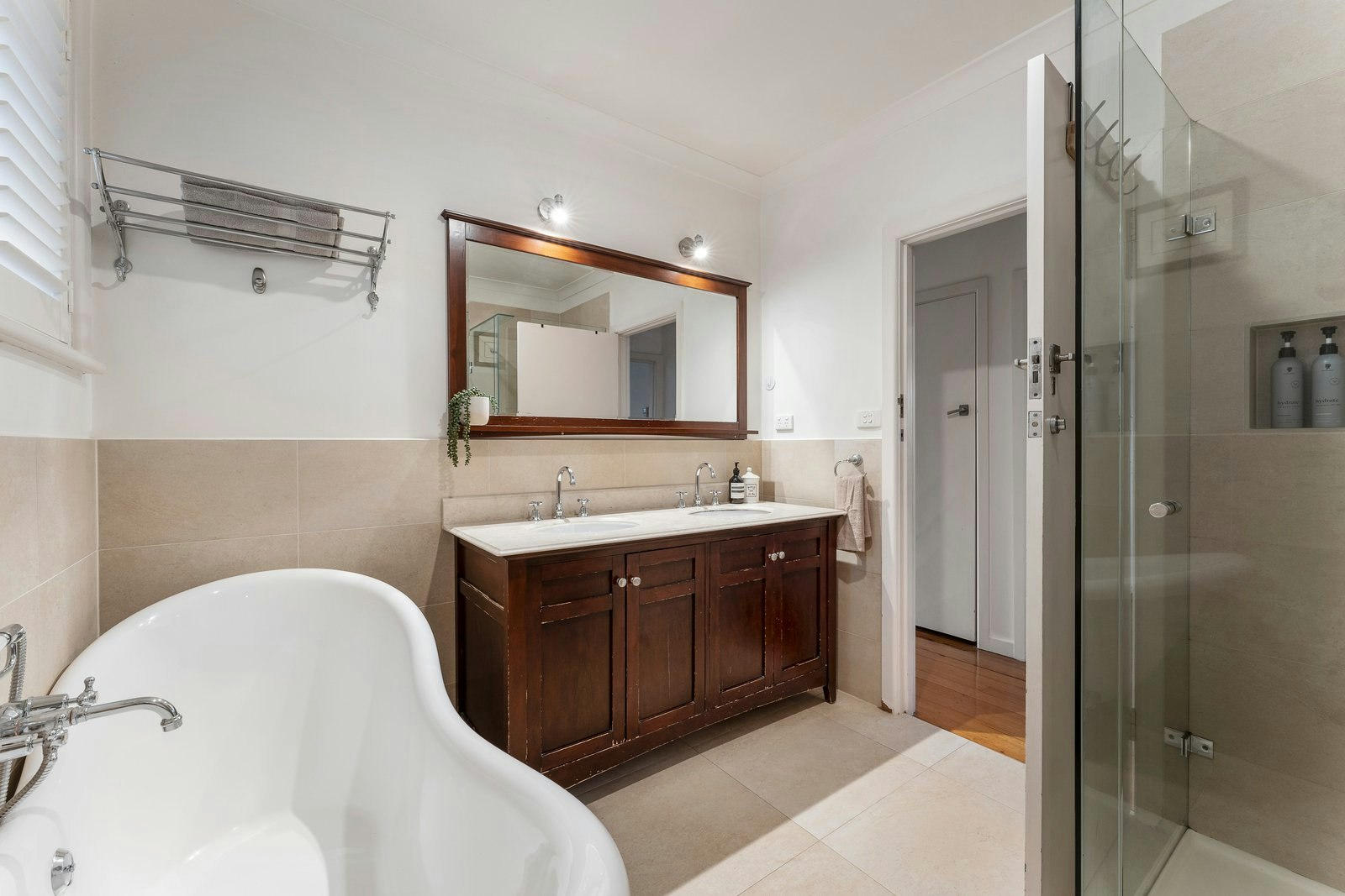 37 Spruzen Avenue, Kew East, 3102