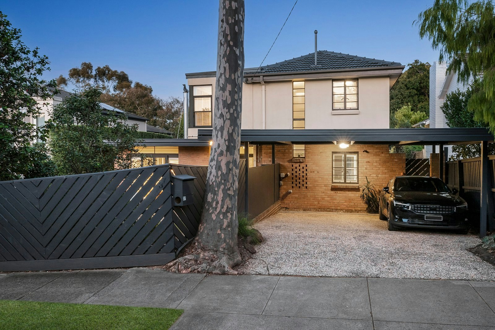 37 Spruzen Avenue, Kew East, 3102