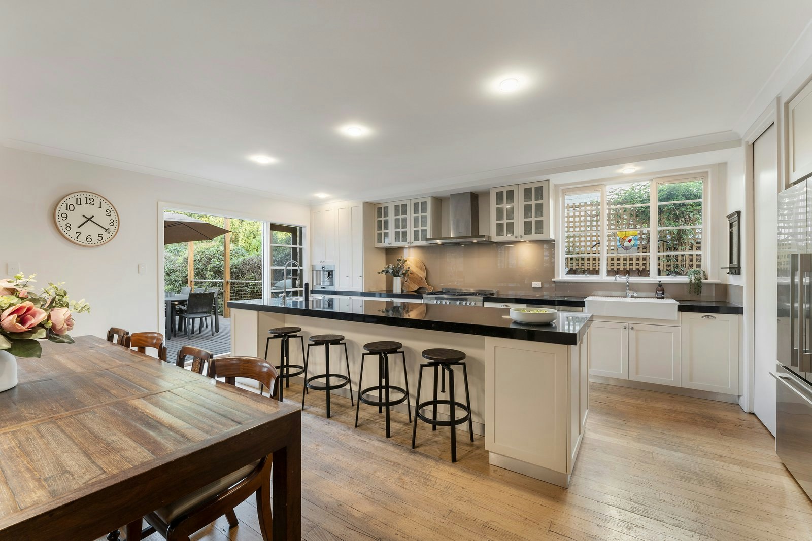 37 Spruzen Avenue, Kew East, 3102