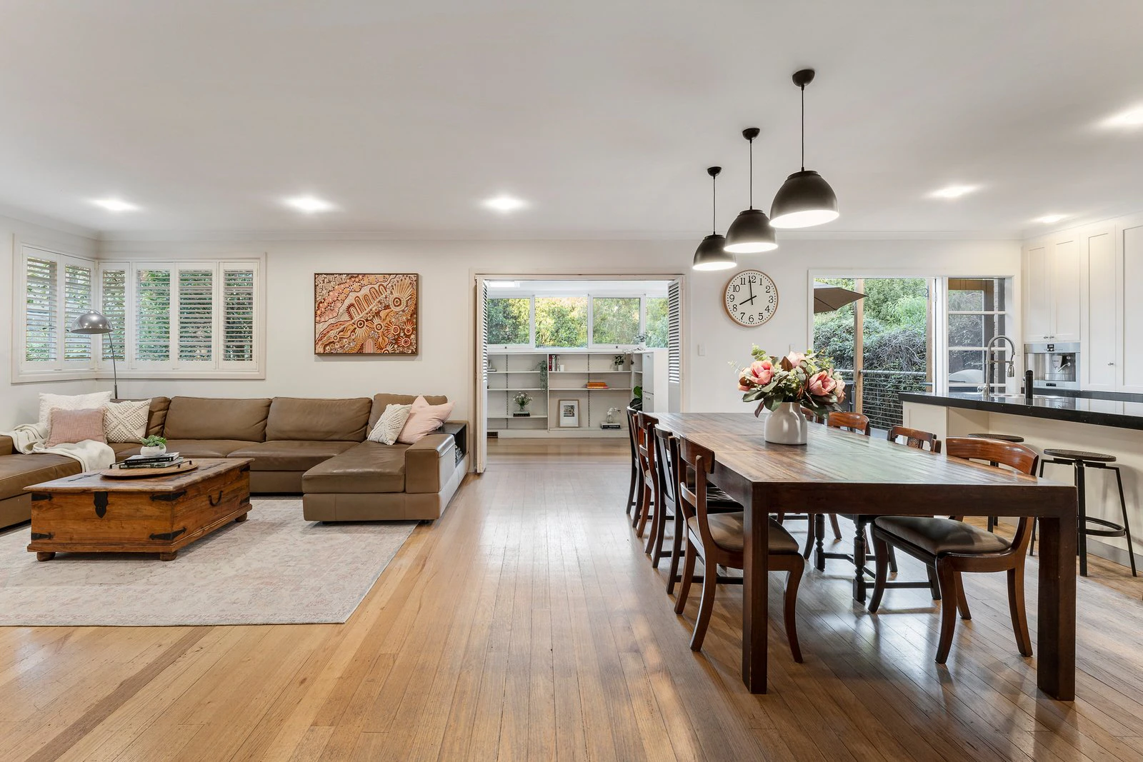 37 Spruzen Avenue, Kew East, 3102