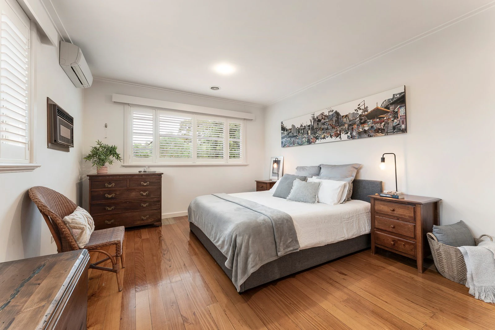 37 Spruzen Avenue, Kew East, 3102