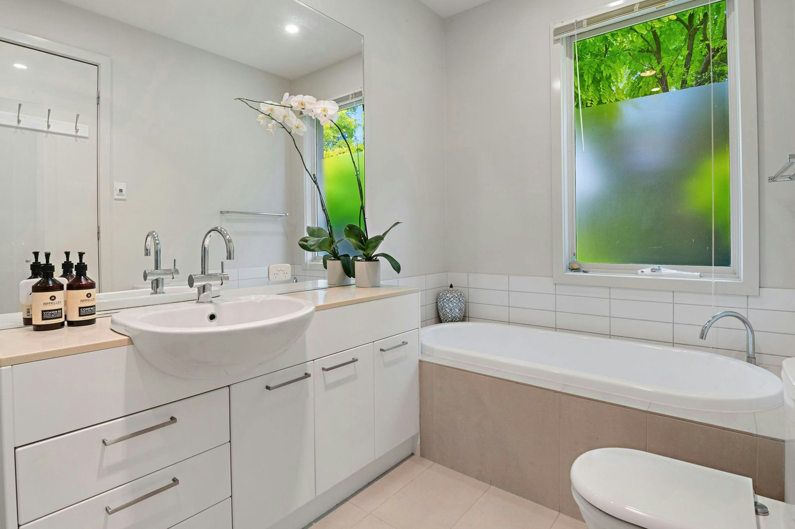 4 Mills Beach Close, Mornington, 3931
