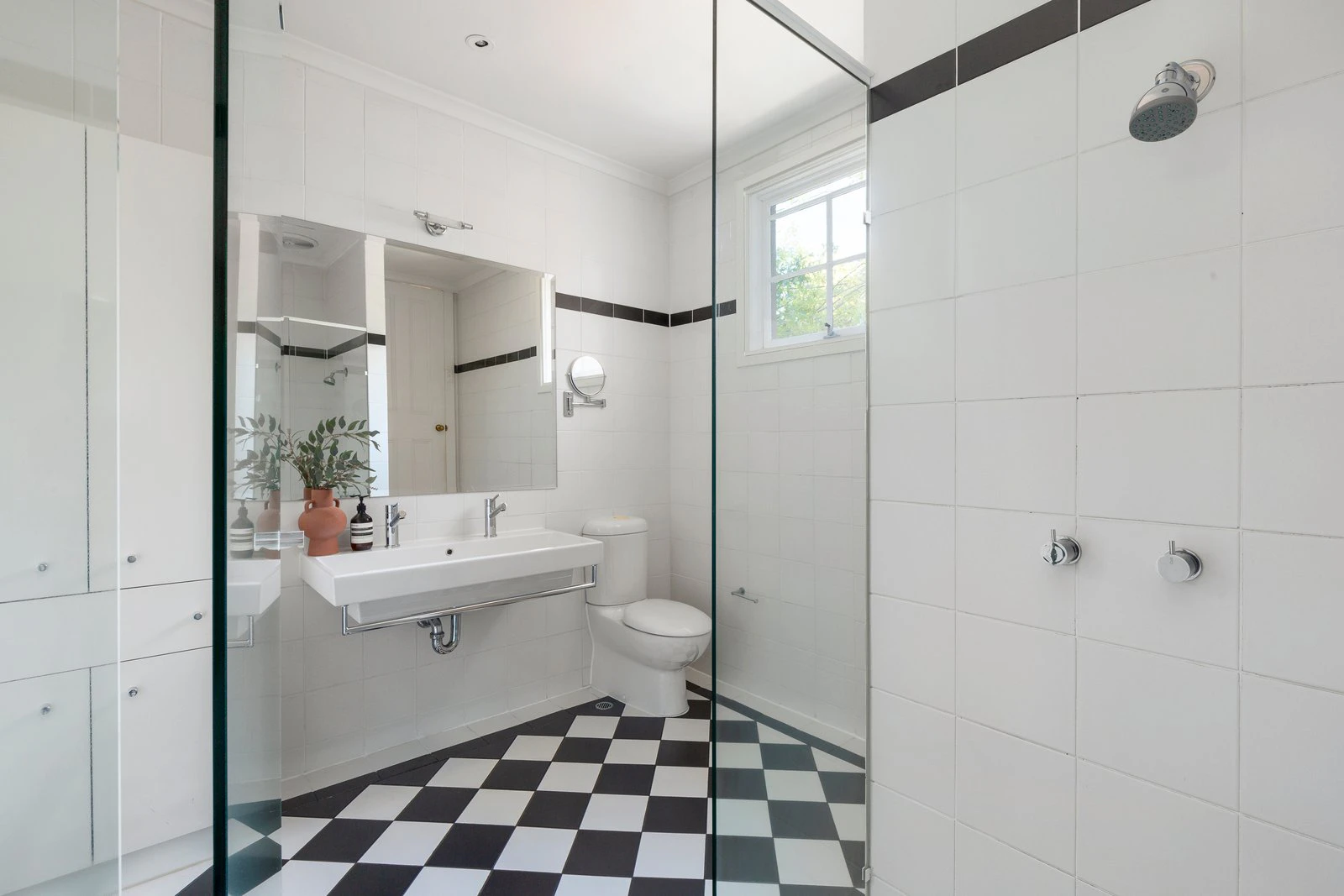 156 Powlett Street, East Melbourne, 3002