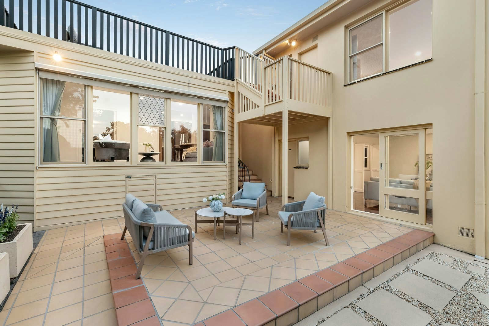 3 Cascade Drive, Kew East, 3102