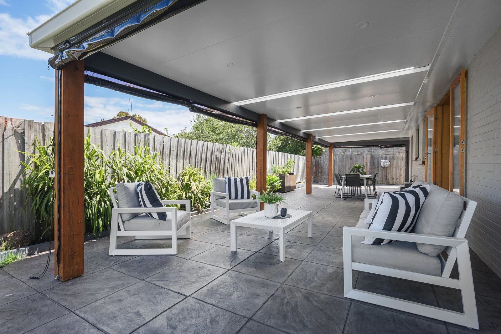 8 Azalea Court, Cheltenham, 3192