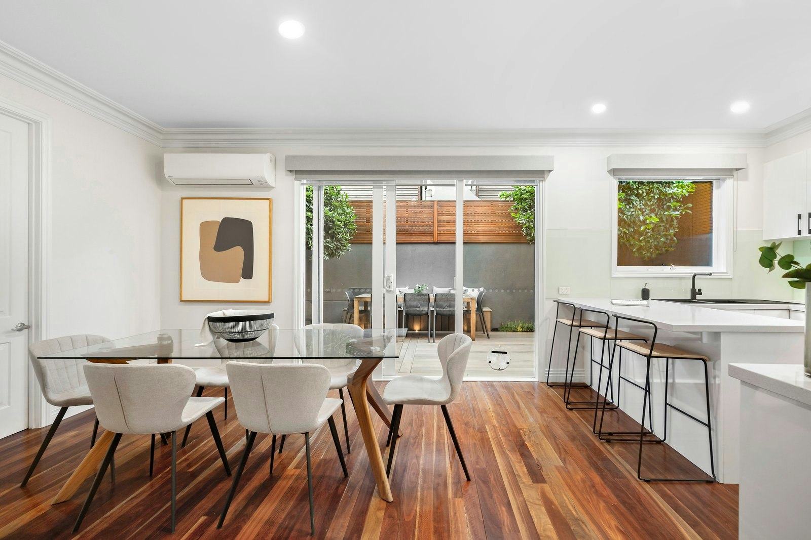 Residence 3/12 Barlow Street, Port Melbourne, 3207