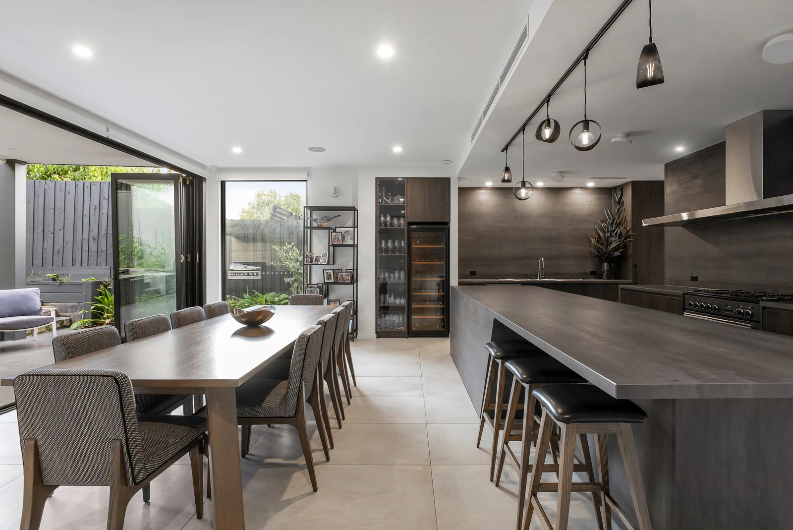 42 Gardiner Parade, Glen Iris, 3146