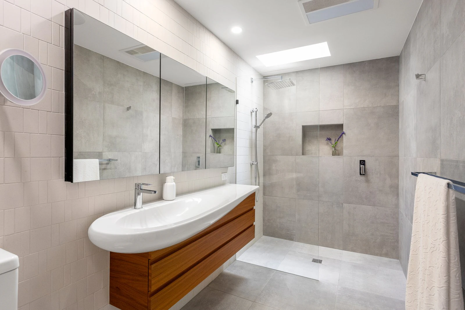 42 Gardiner Parade, Glen Iris, 3146