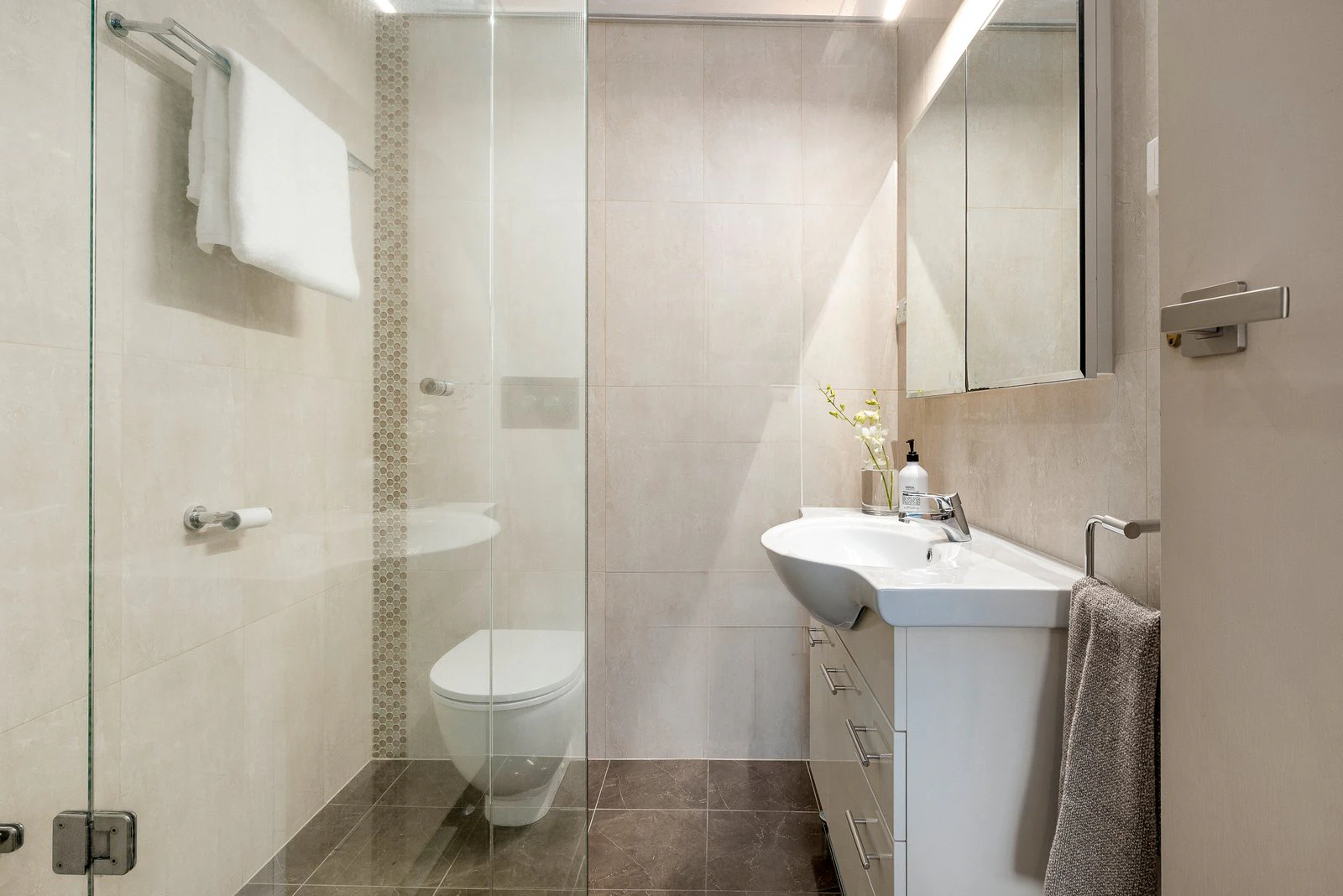 8/190 Cotham Road, Kew, 3101