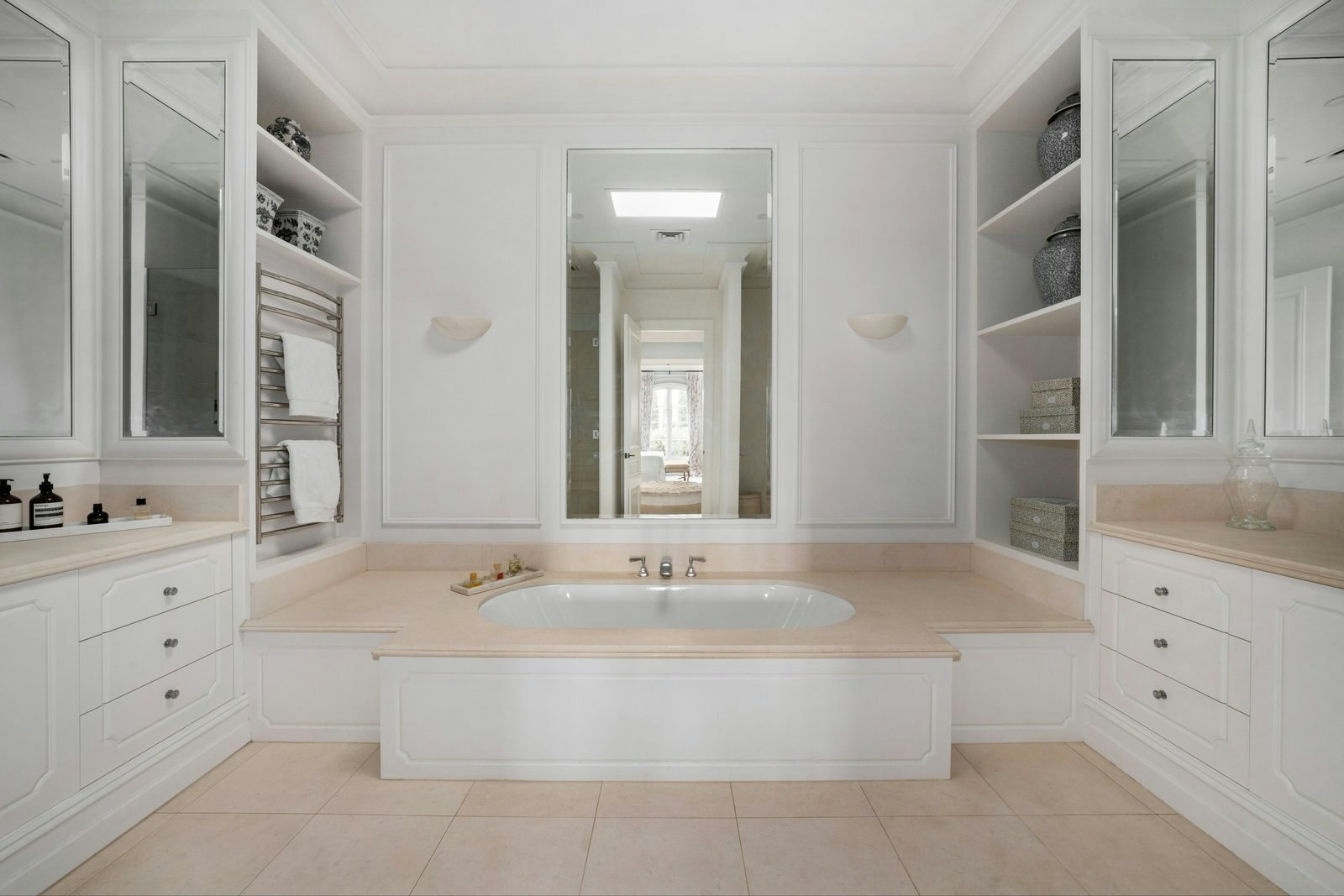 19 Selborne Road, Toorak, 3142