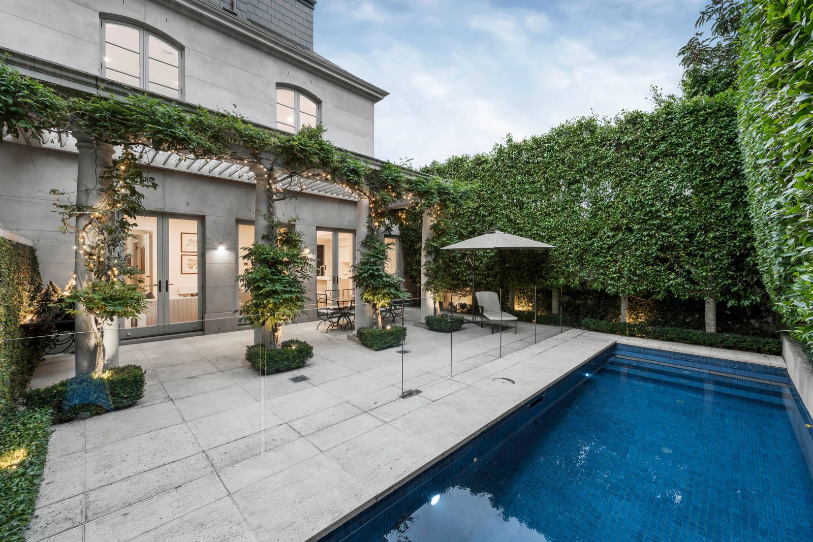 19 Selborne Road, Toorak, 3142