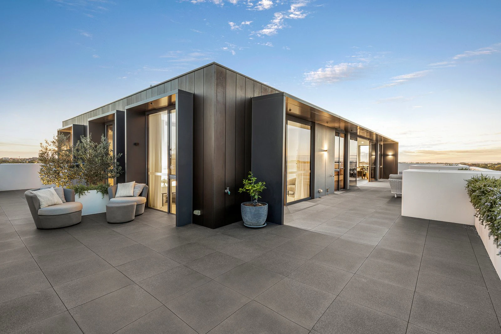 501/240 McKinnon Road, Mckinnon, 3204