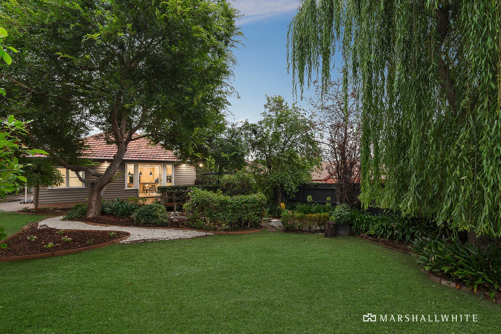 7 Lesley Street, Camberwell, 3124