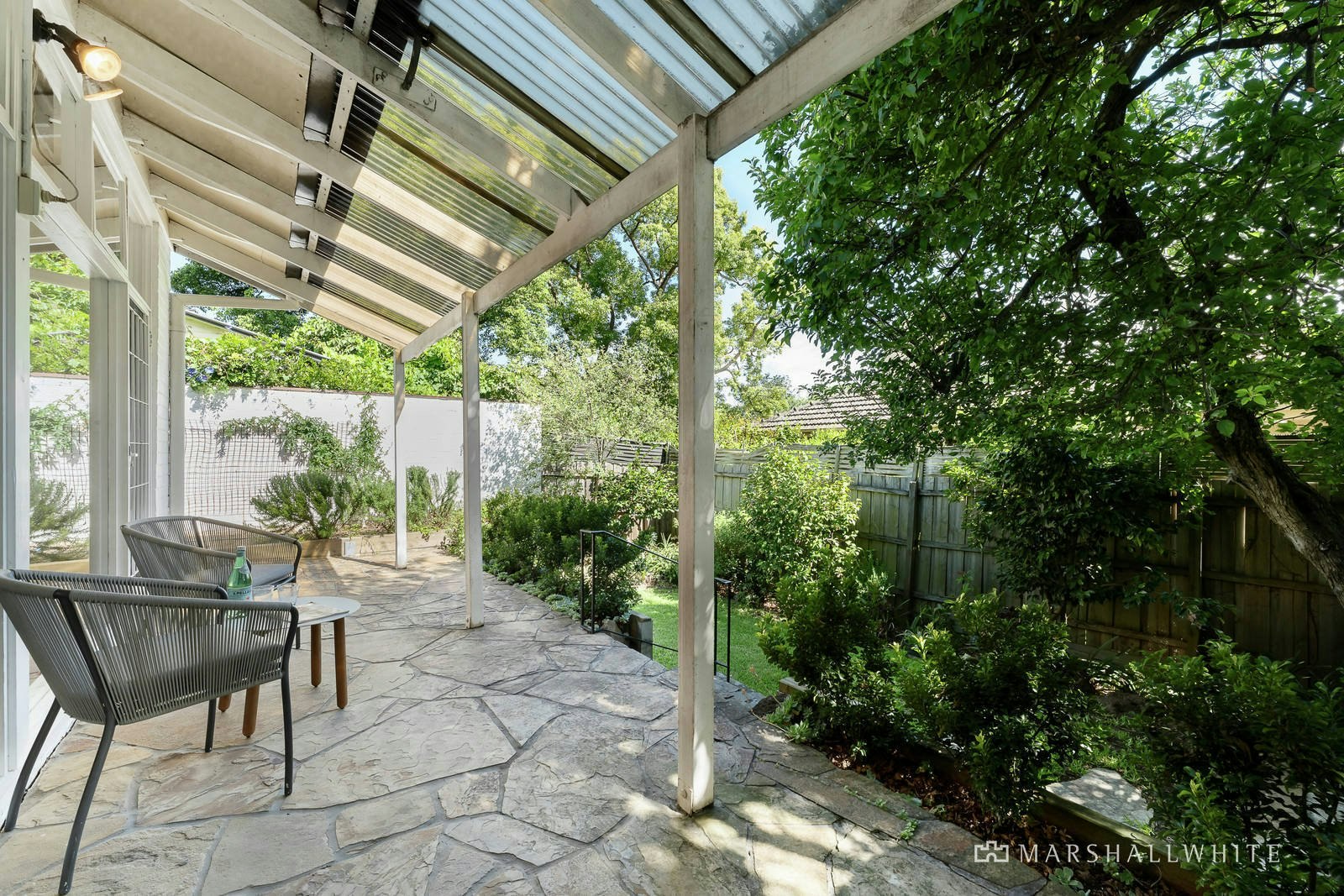 2/18 Marshall Avenue, Kew, VIC