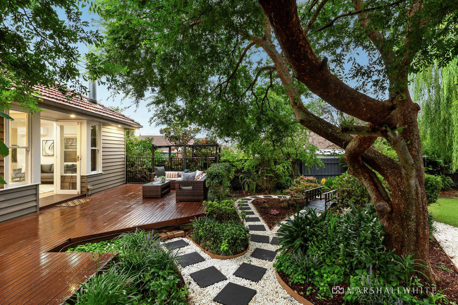 7 Lesley Street, Camberwell, 3124