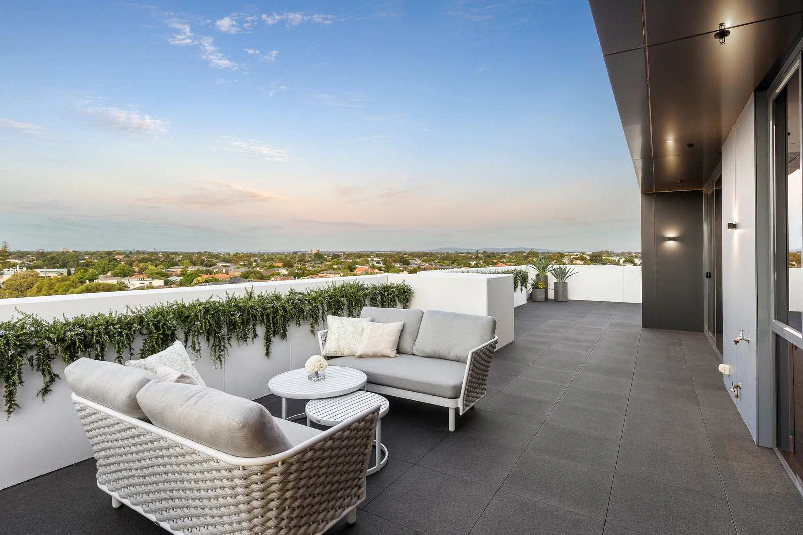 501/240 McKinnon Road, Mckinnon, 3204