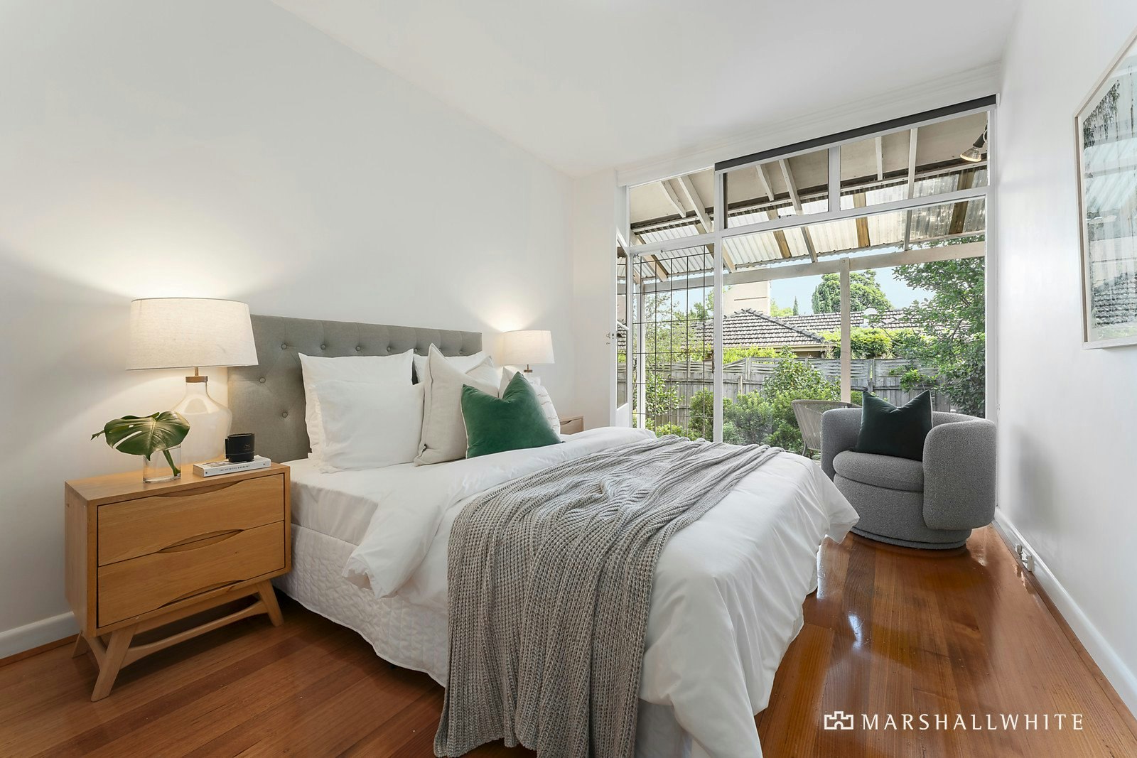 2/18 Marshall Avenue, Kew, VIC