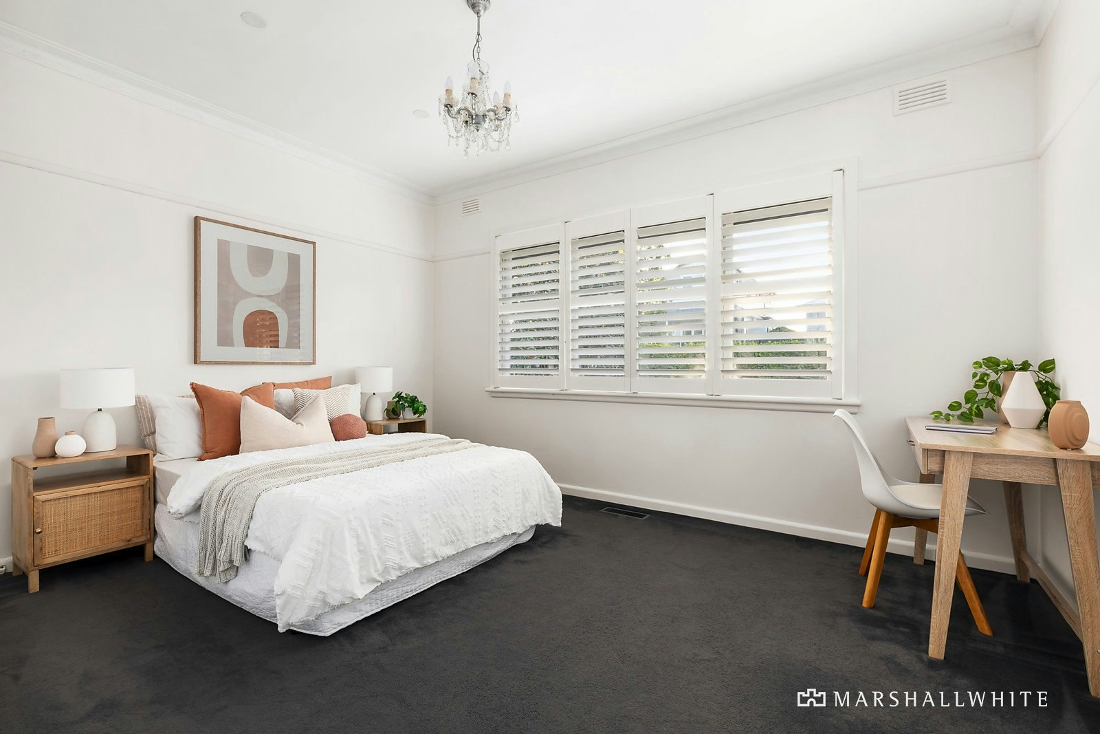 18 Moore Street, Box Hill South, 3128
