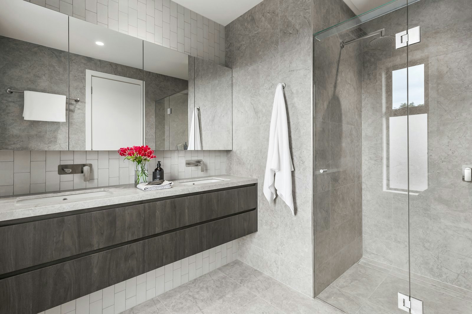 1/2 Fordham Avenue, Camberwell, 3124