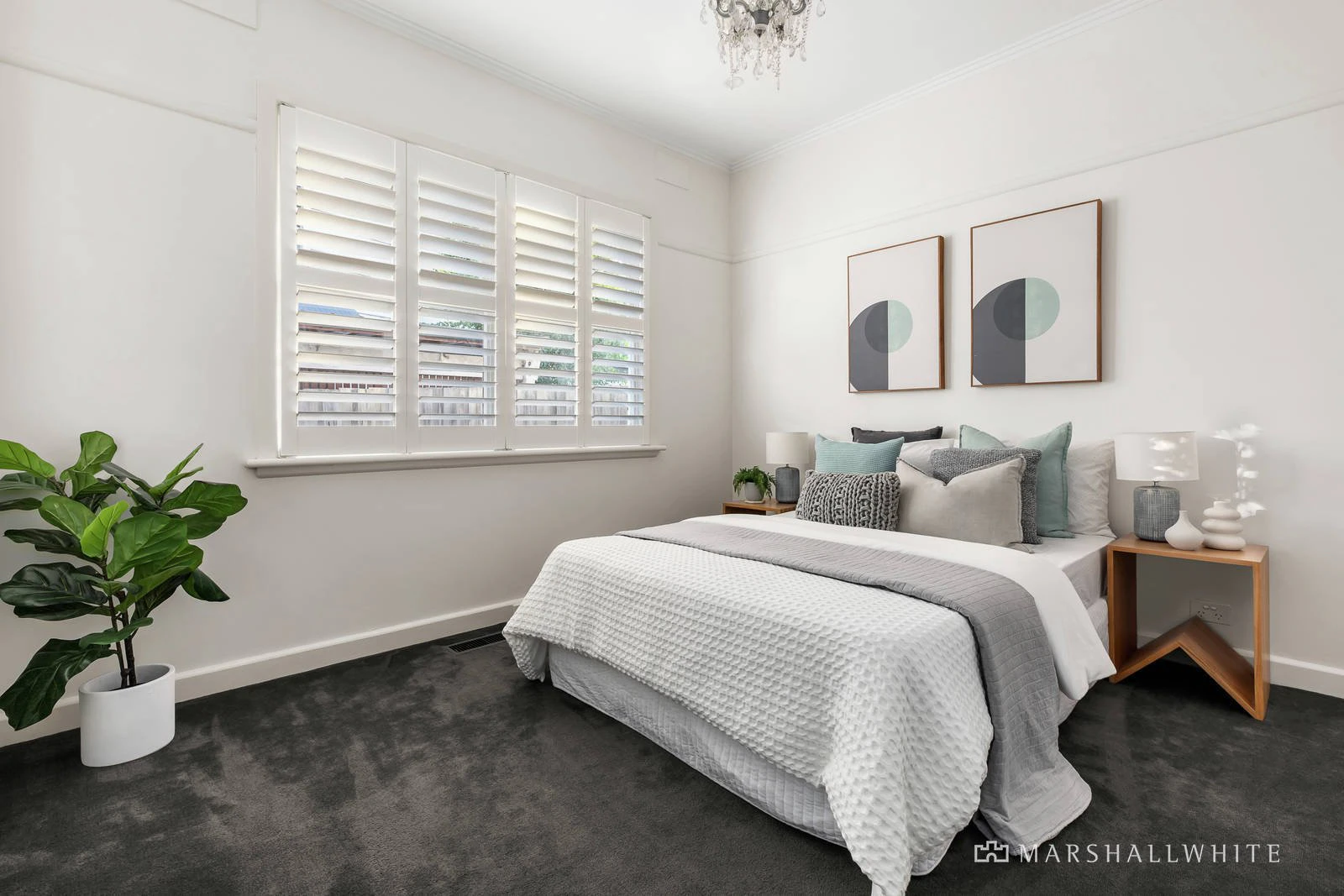 18 Moore Street, Box Hill South, 3128