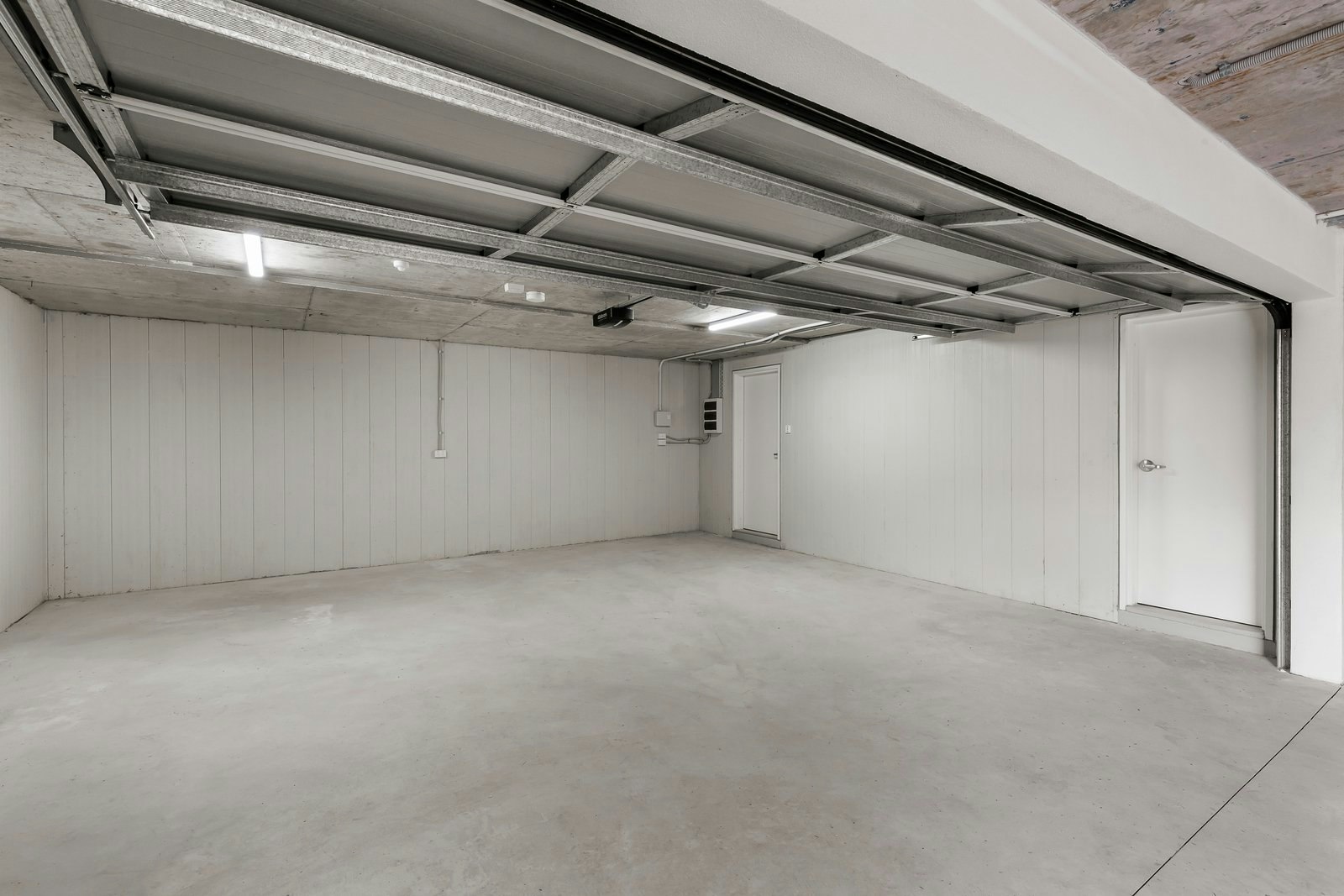 1/2 Fordham Avenue, Camberwell, 3124