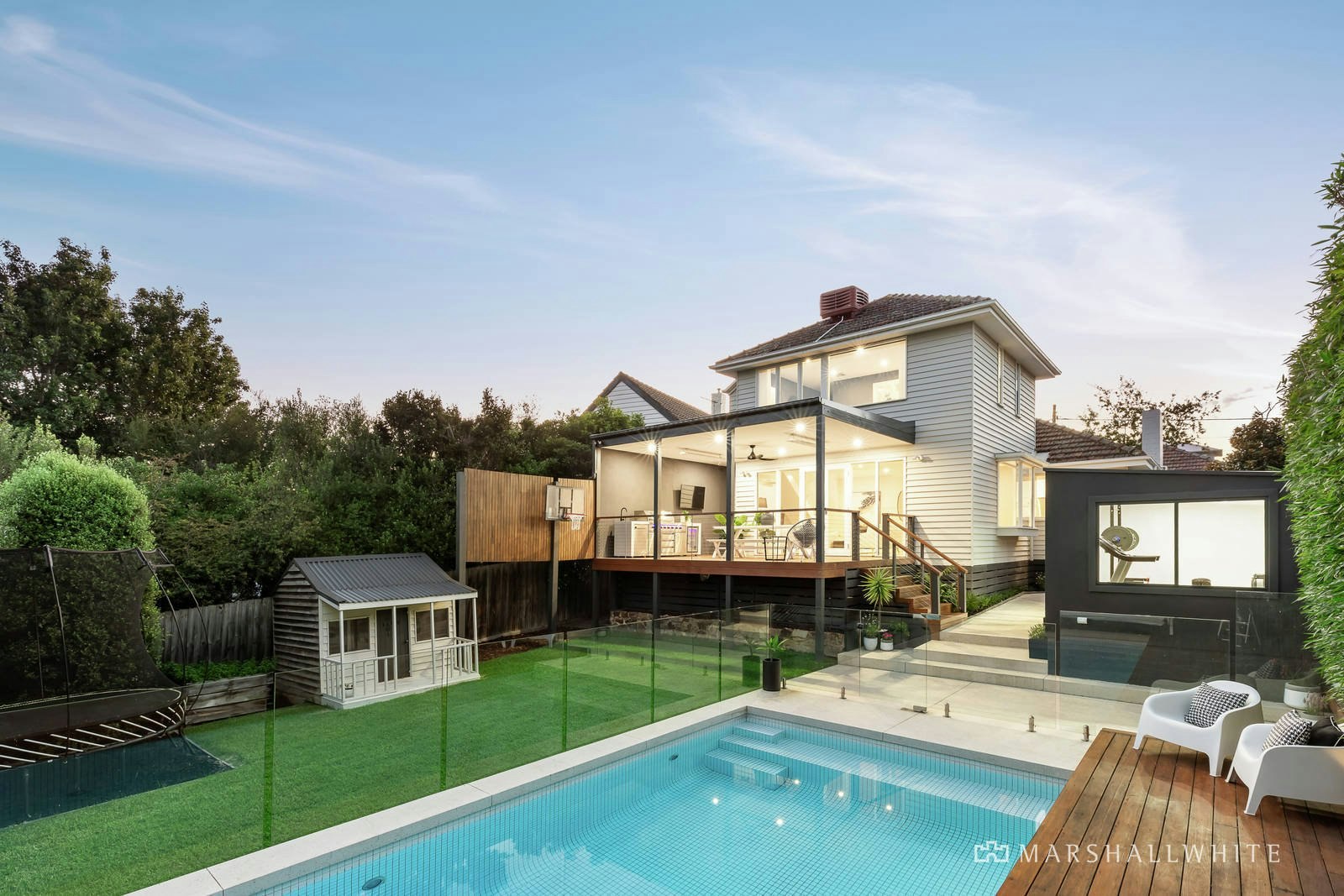 18 Moore Street, Box Hill South, 3128