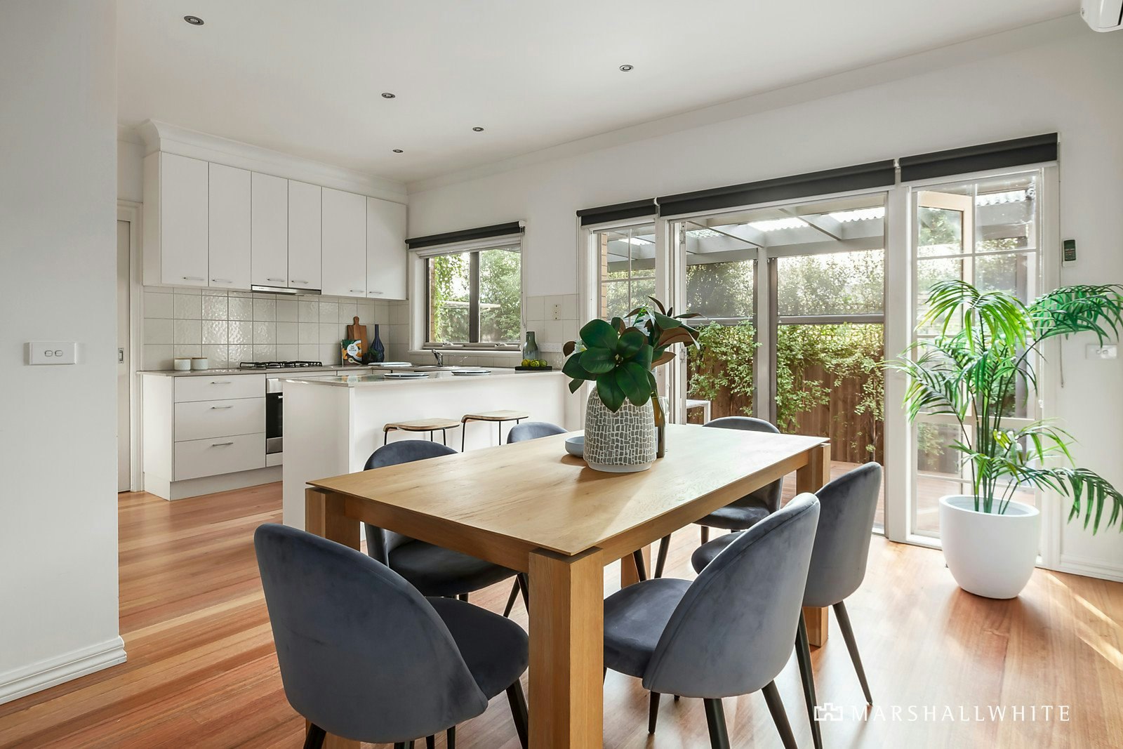 32 Vears Road, Glen Iris, 3146