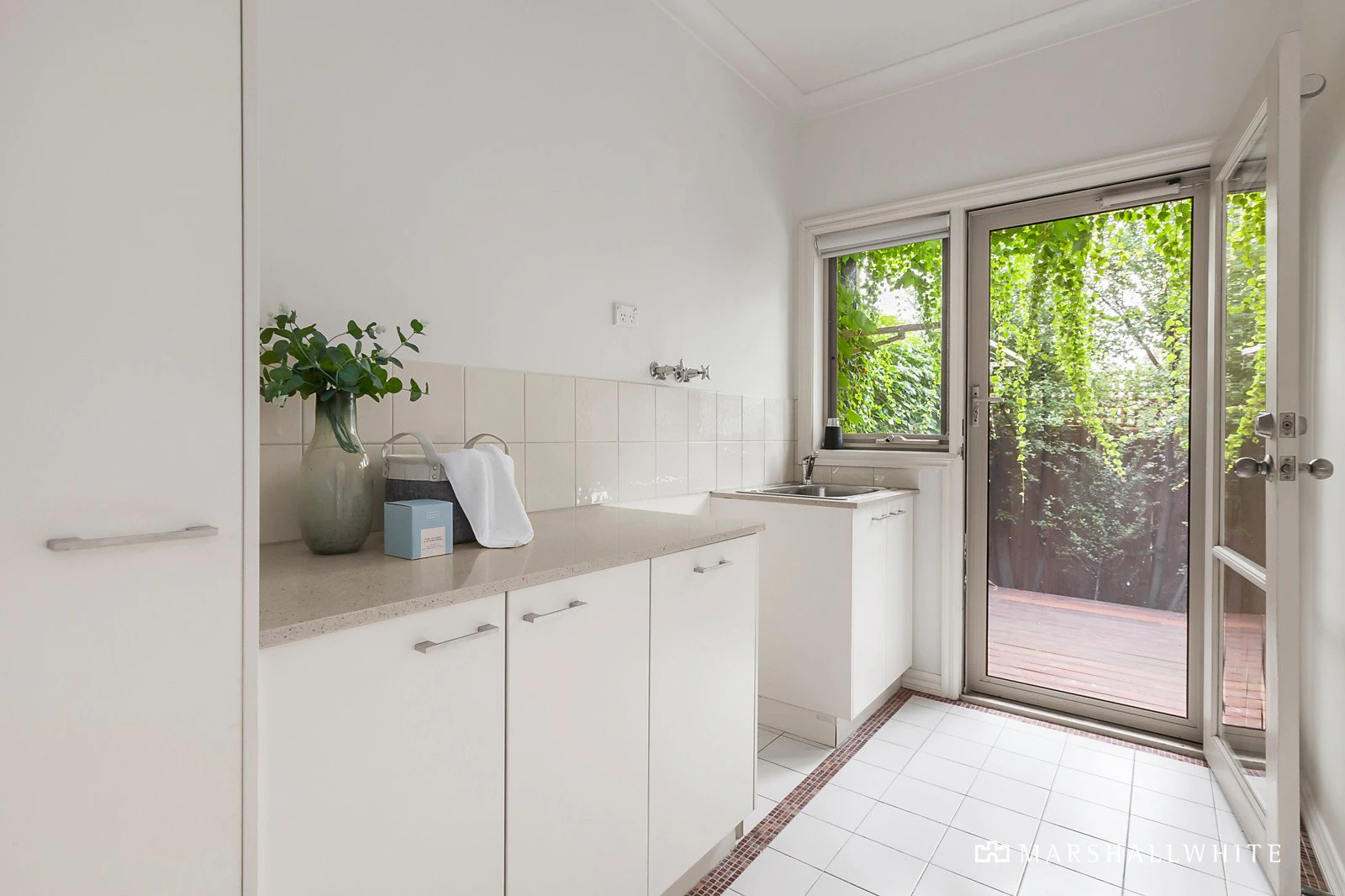 32 Vears Road, Glen Iris, 3146