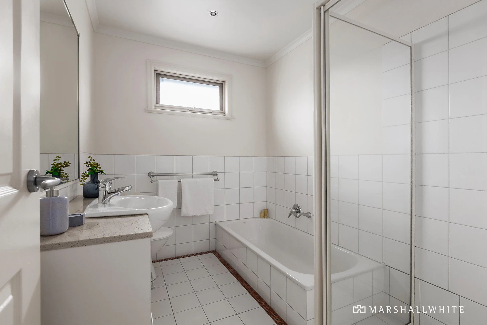 32 Vears Road, Glen Iris, 3146