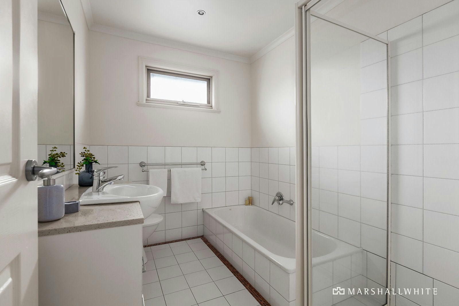 32 Vears Road, Glen Iris, 3146