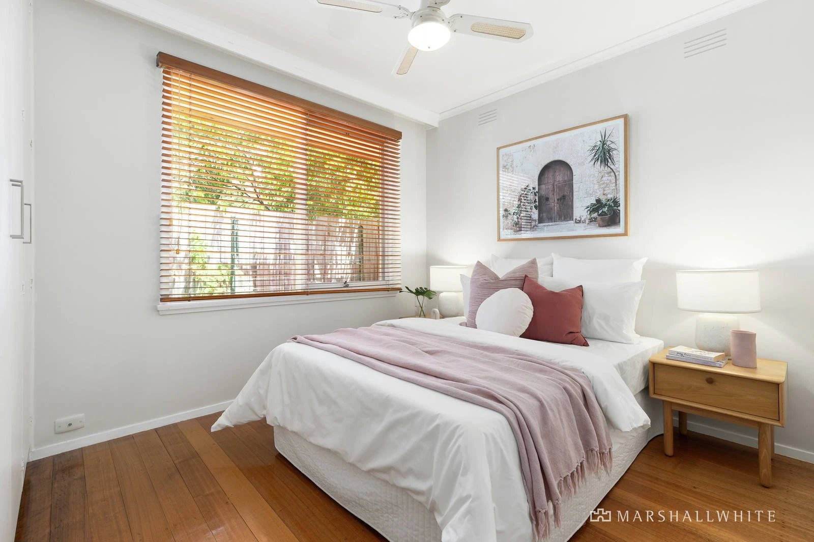 3/18 Essex Road, Surrey Hills, 3127