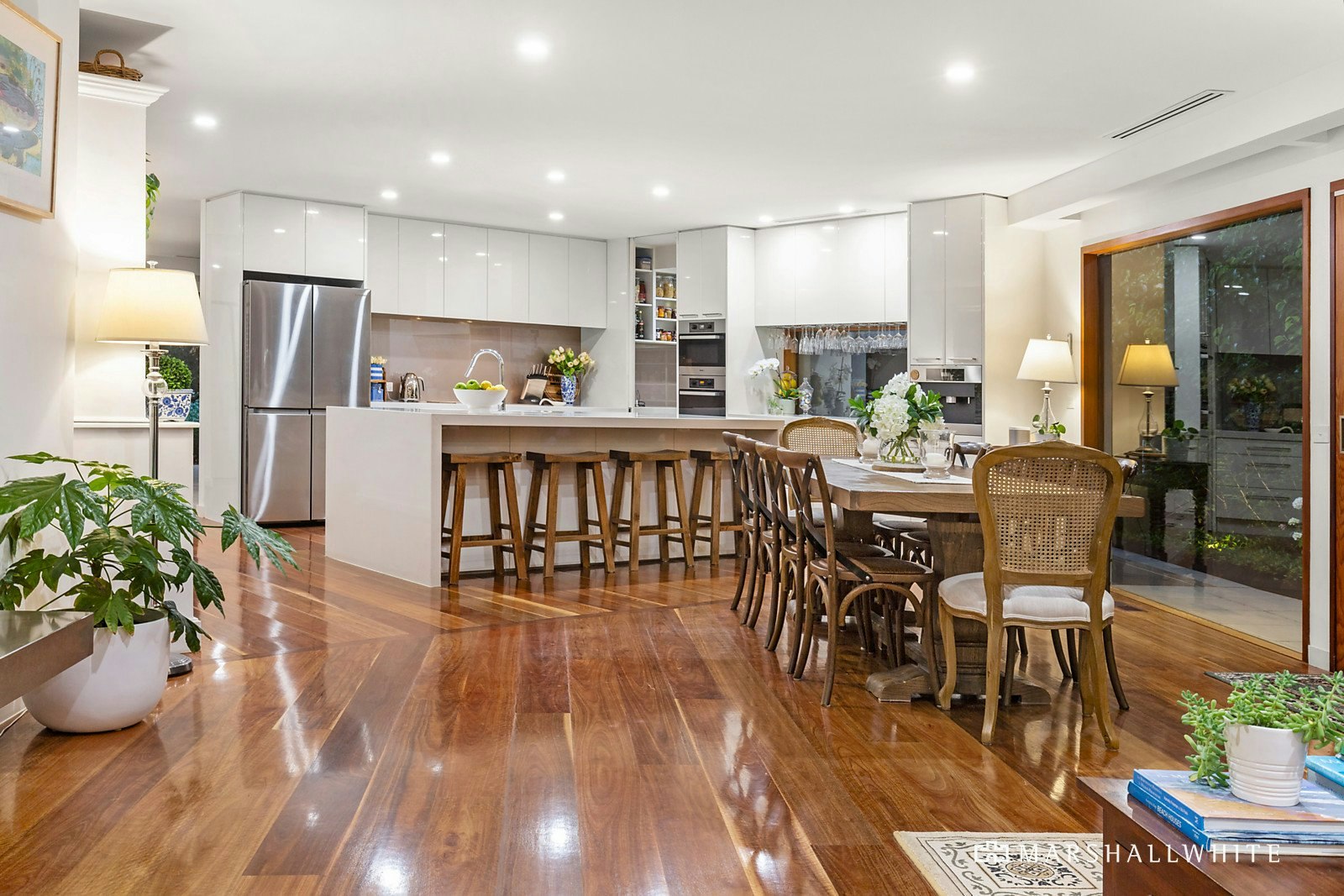 1 Roborough Avenue, Mount Eliza, 3930