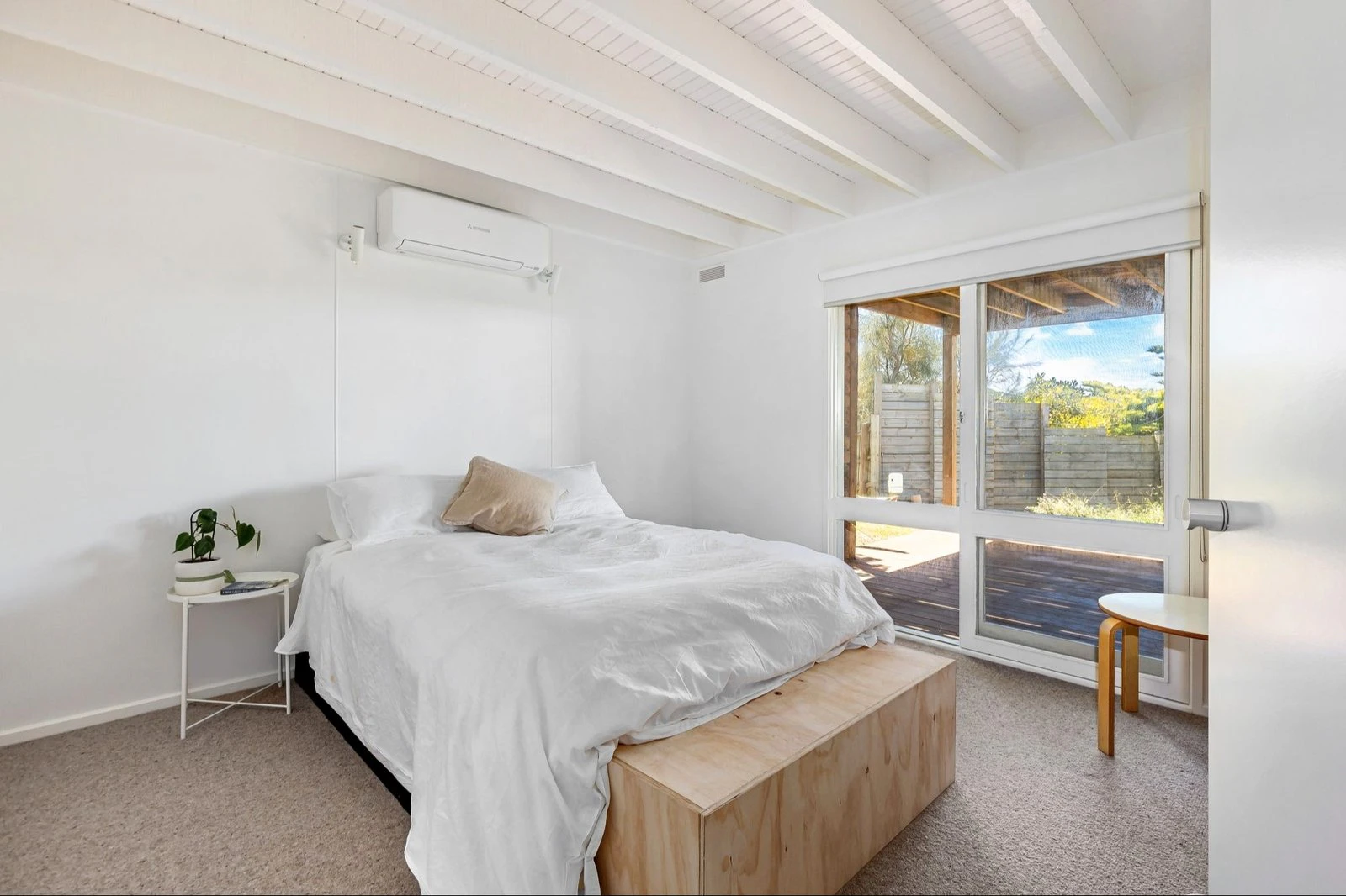 4 Banksia Grove, Sorrento, 3943