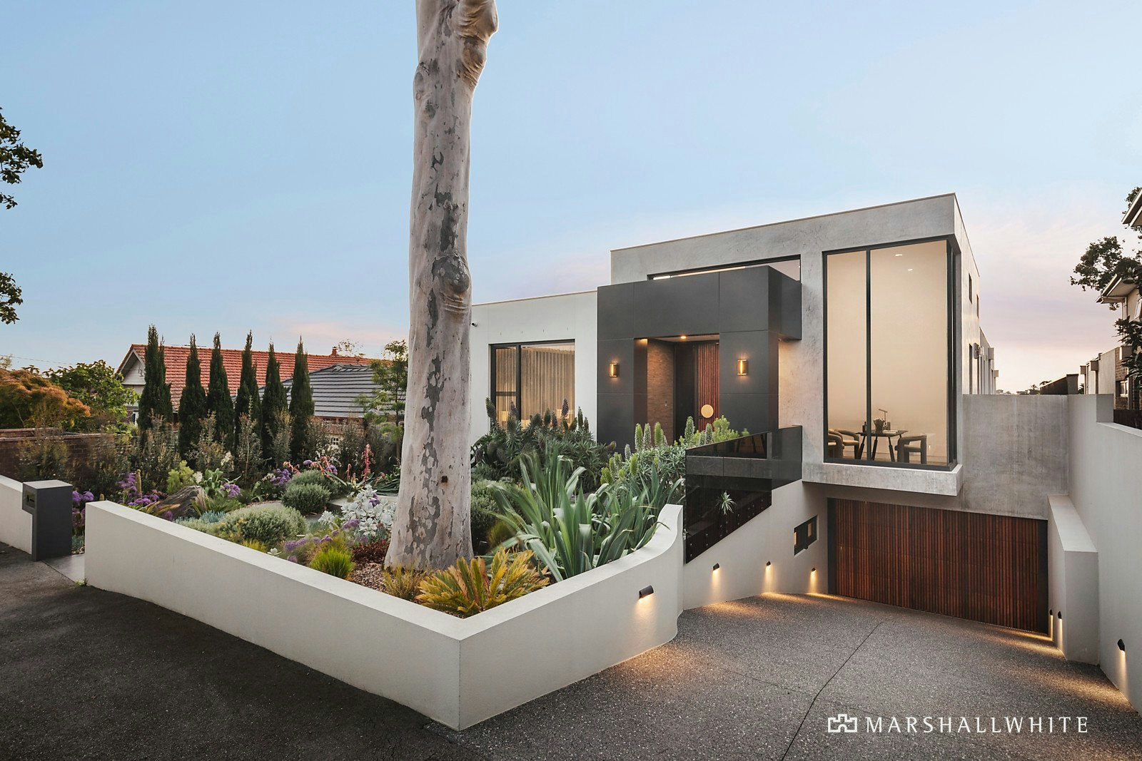 16 Staughton Road, Glen Iris, 3146