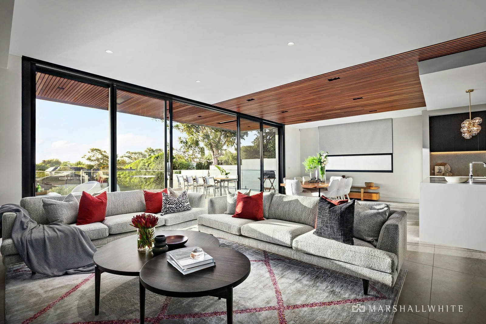 16 Staughton Road, Glen Iris, 3146