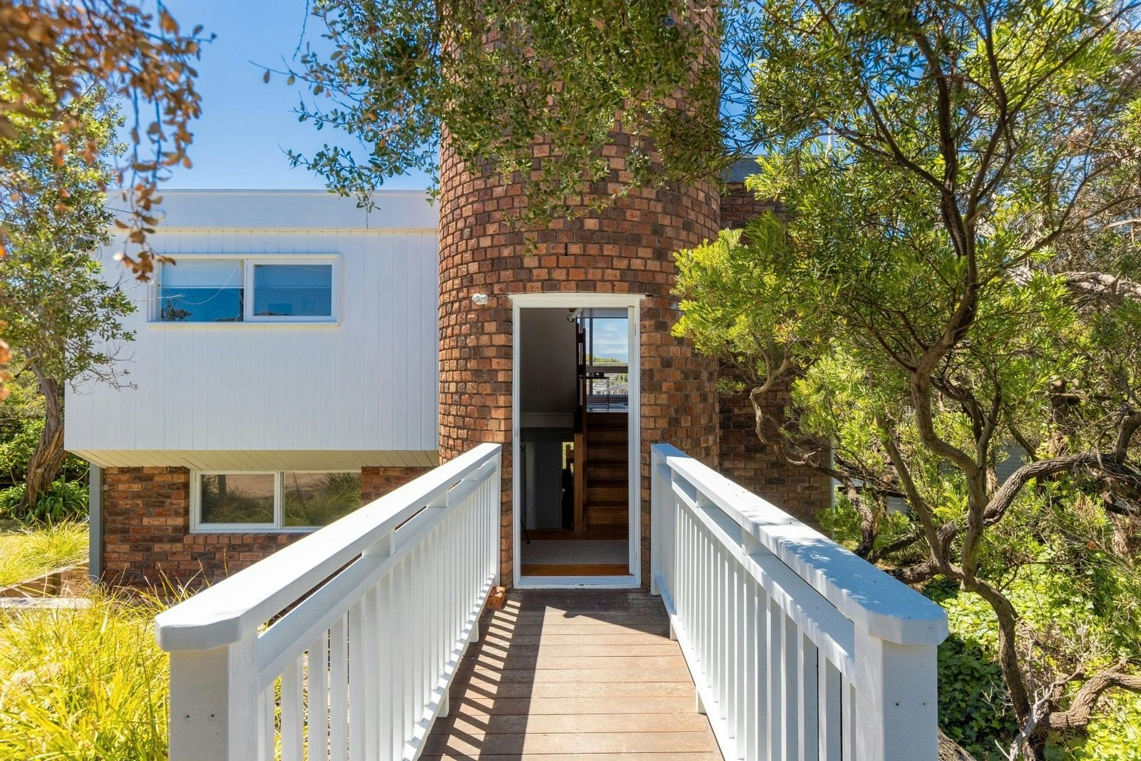 4 Banksia Grove, Sorrento, 3943