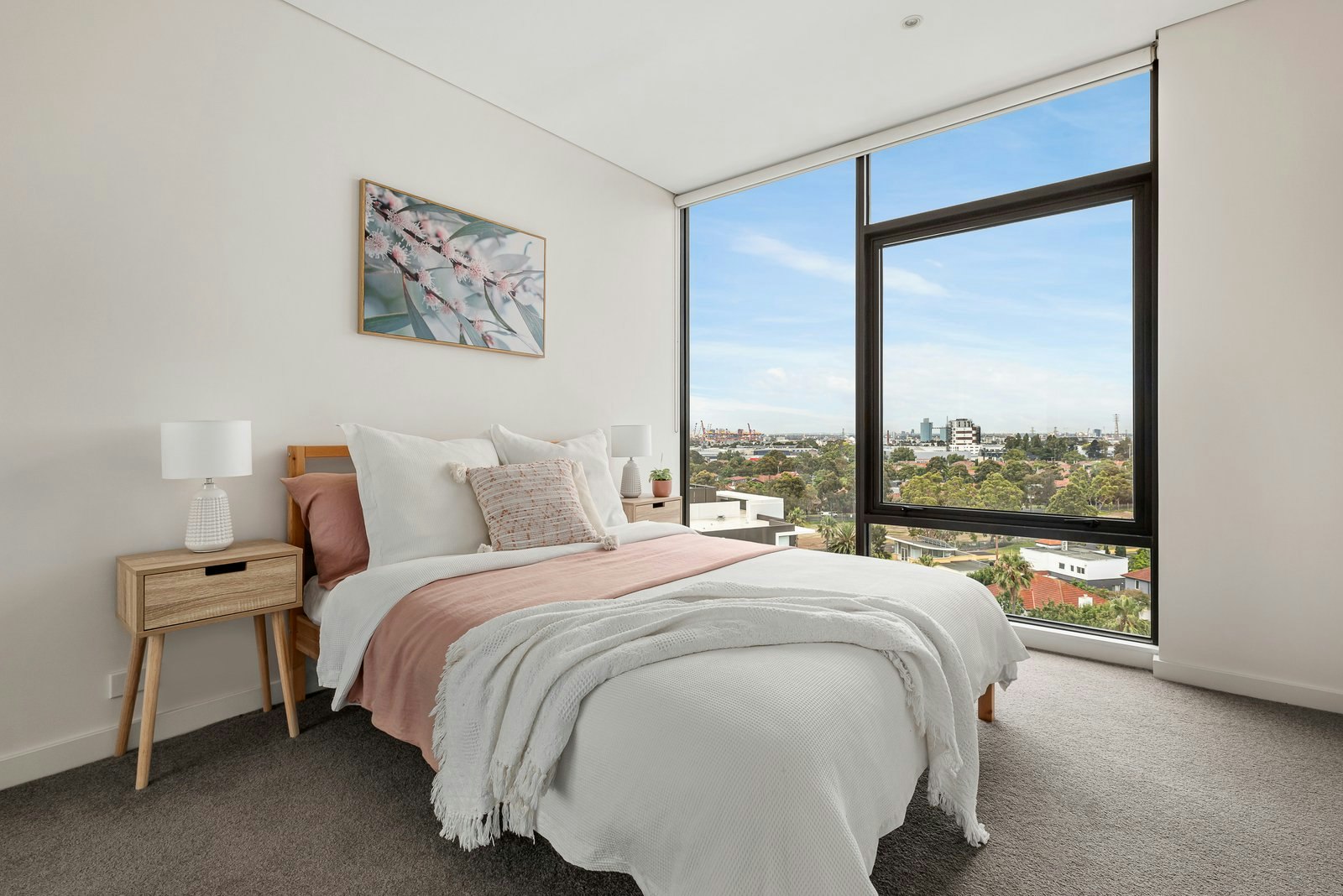 801/155 Beach Street, Port Melbourne, 3207