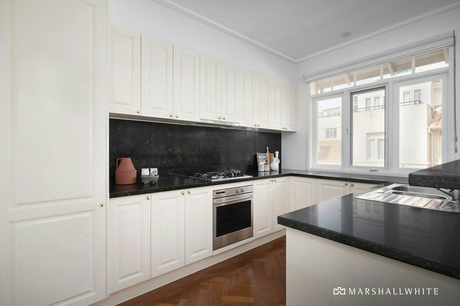 61 Esplanade East, Port Melbourne, 3207