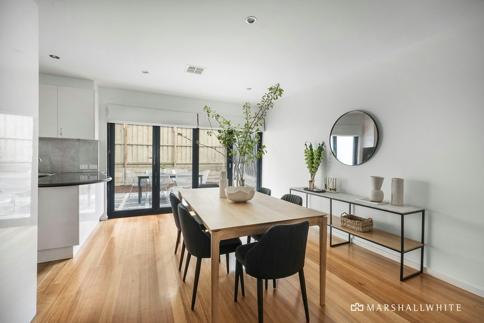 20 Ruabon Road, Toorak, 3142