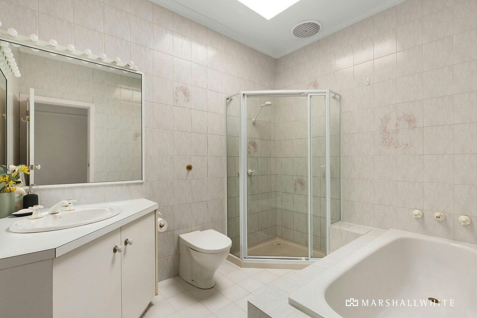 12 Munro Avenue, Ashburton, VIC