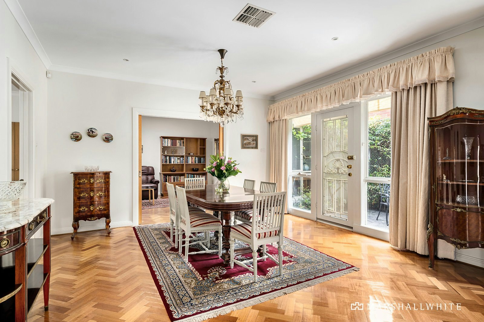 13 Erica Avenue, Glen Iris, VIC