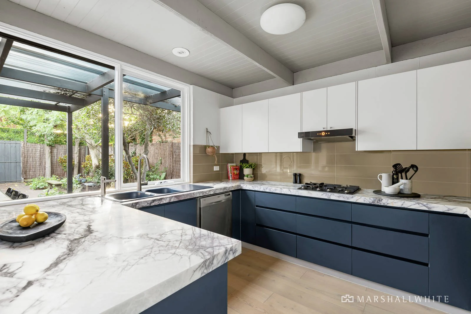 9 Plant Street, Malvern, VIC