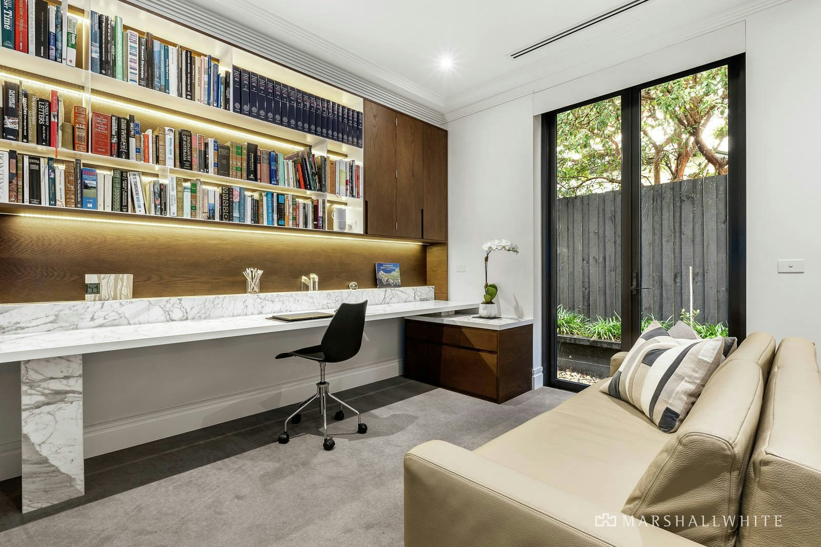 1/103 Mathoura Road, Toorak, VIC