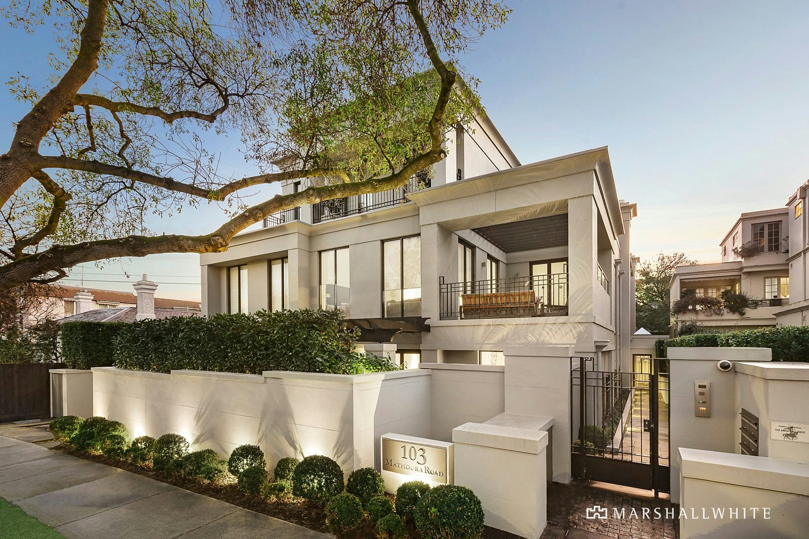 1/103 Mathoura Road, Toorak, VIC